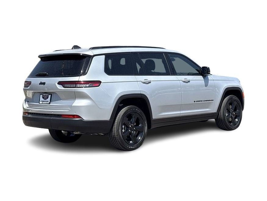 Thumbnail: 2025 Jeep Grand Cherokee L - 21