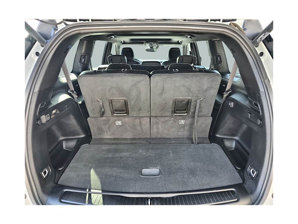 Thumbnail: 2023 Jeep Grand Cherokee L - 16