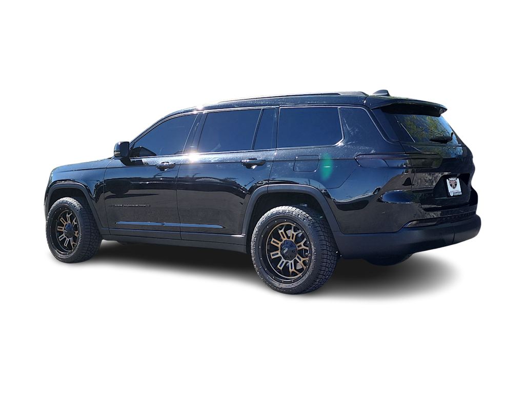 Thumbnail: 2023 Jeep Grand Cherokee L - 4