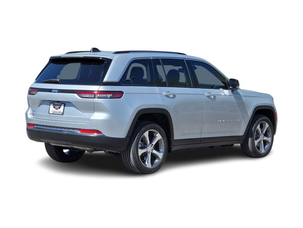 Thumbnail: 2023 Jeep Grand Cherokee - 20