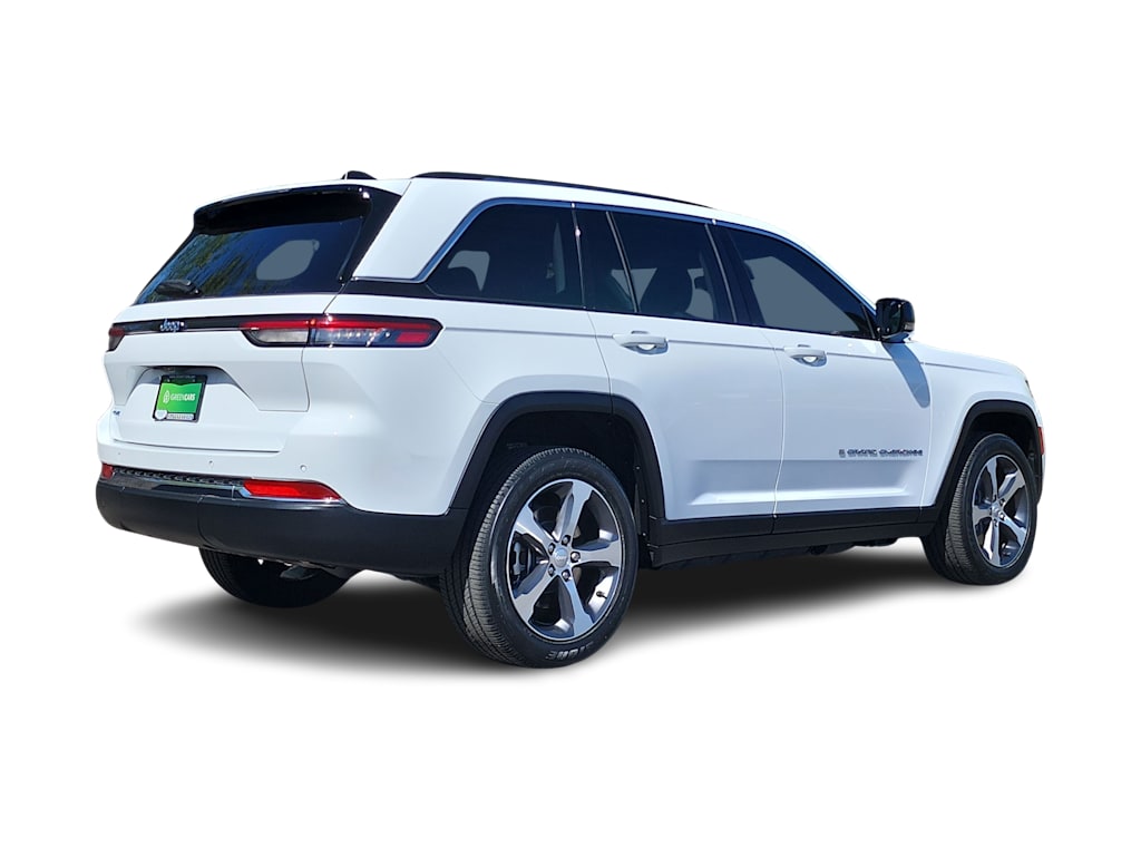 Thumbnail: 2023 Jeep Grand Cherokee - 21