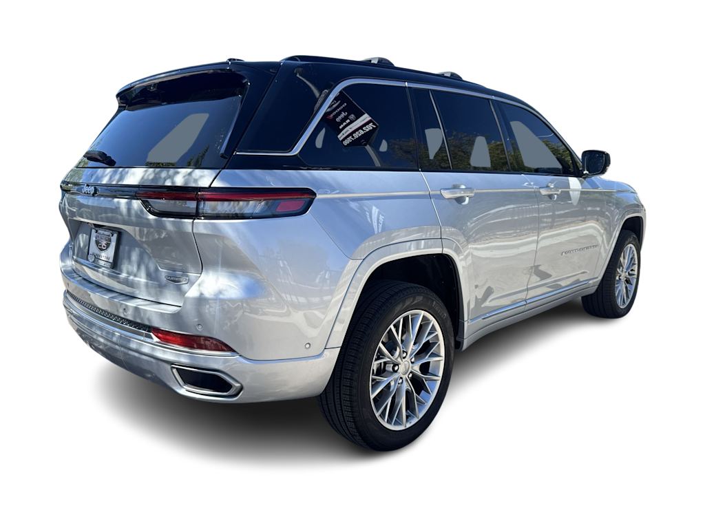 Thumbnail: 2024 Jeep Grand Cherokee - 19