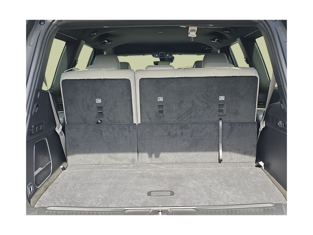 Thumbnail: 2026 Jeep Grand Wagoneer - 34