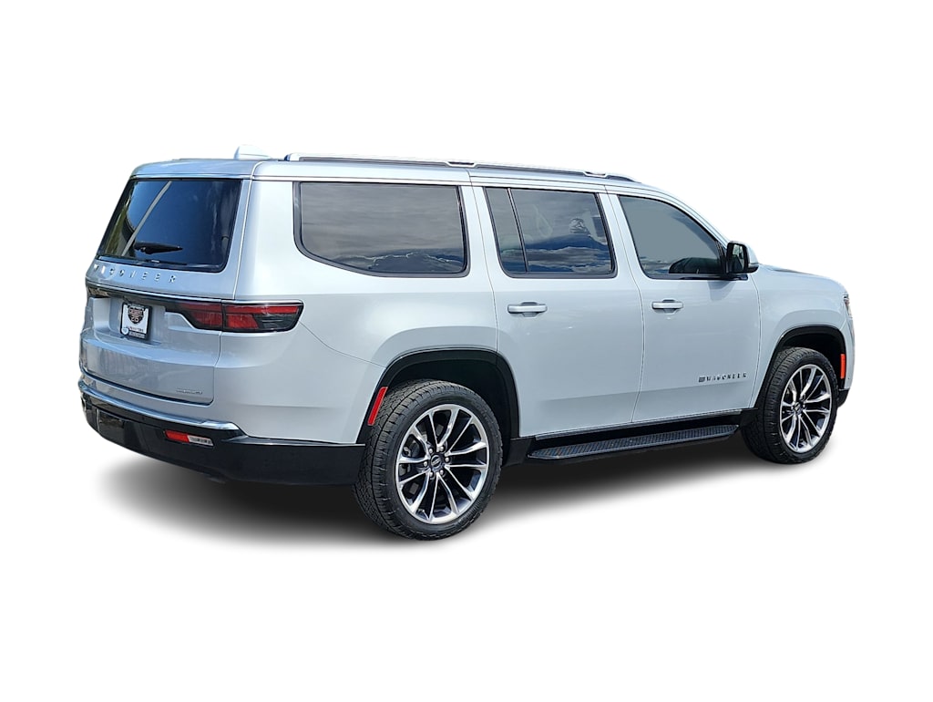 Thumbnail: 2022 Jeep Wagoneer - 20