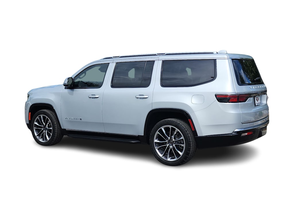 Thumbnail: 2022 Jeep Wagoneer - 19