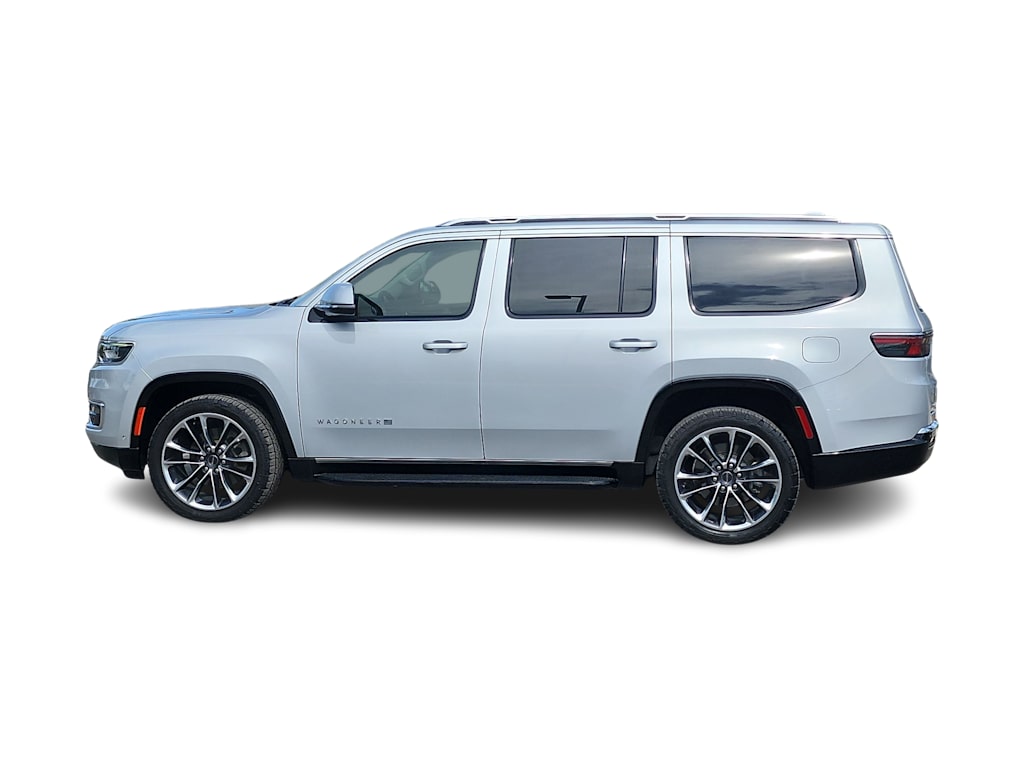Thumbnail: 2022 Jeep Wagoneer - 18