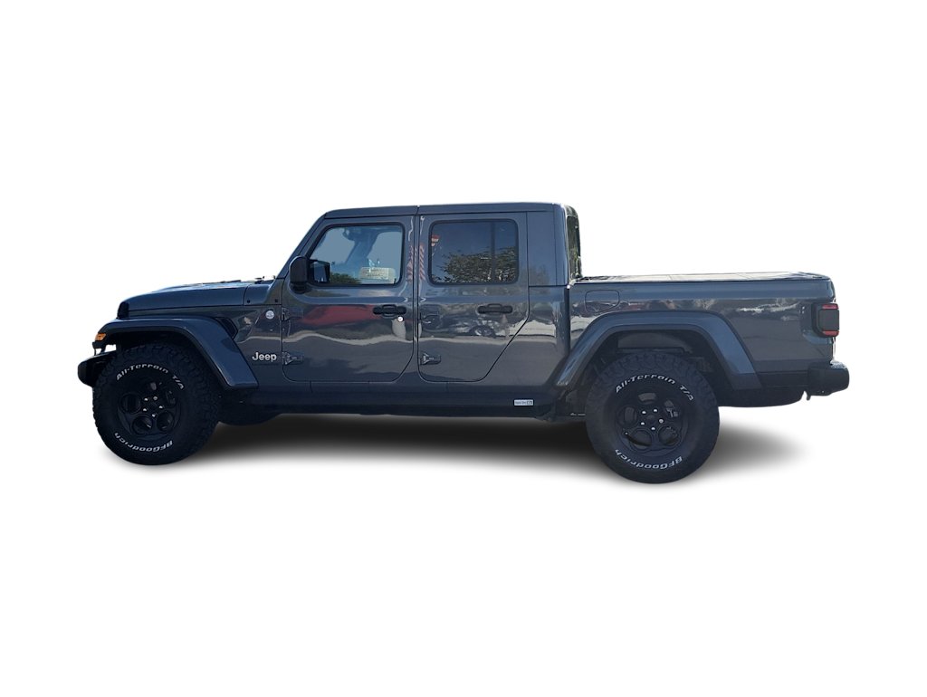 Thumbnail: 2021 Jeep Gladiator - 3