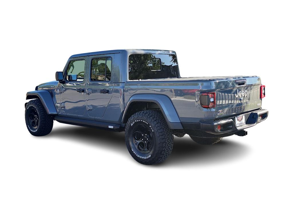 Thumbnail: 2021 Jeep Gladiator - 4
