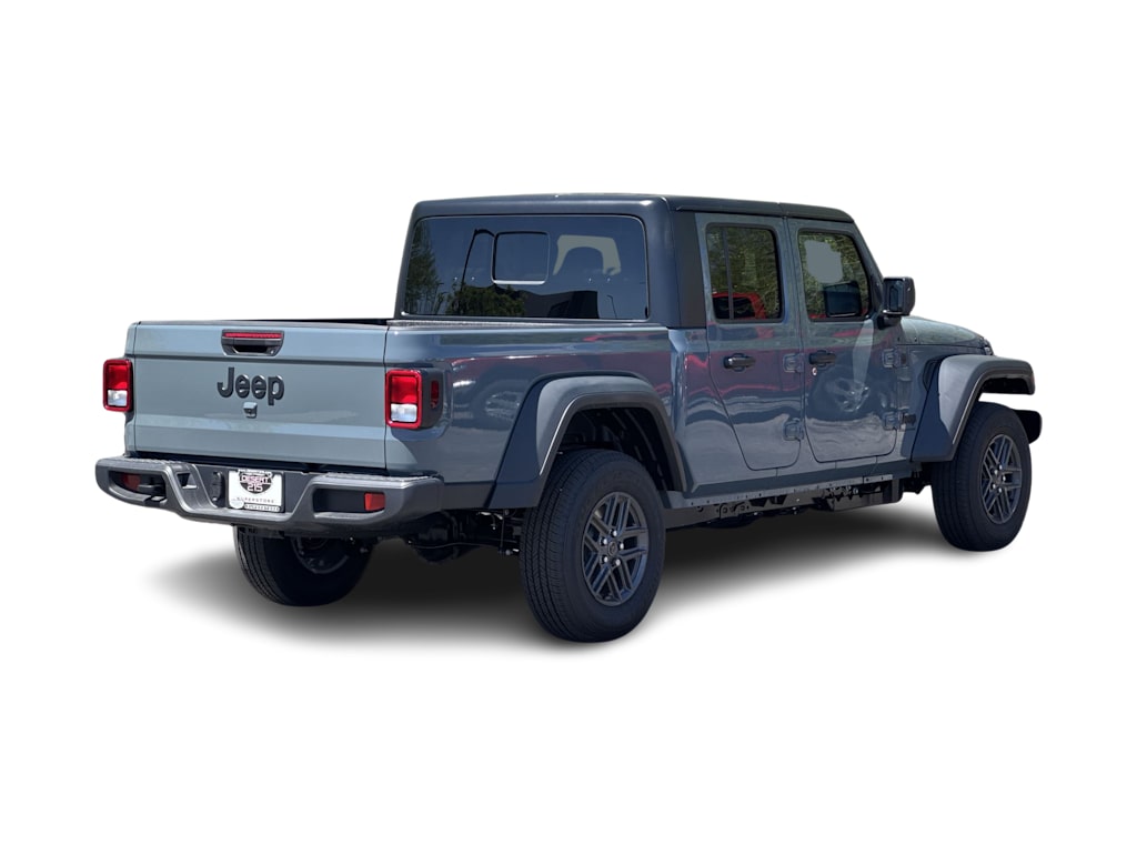 Thumbnail: 2026 Jeep Gladiator - 21