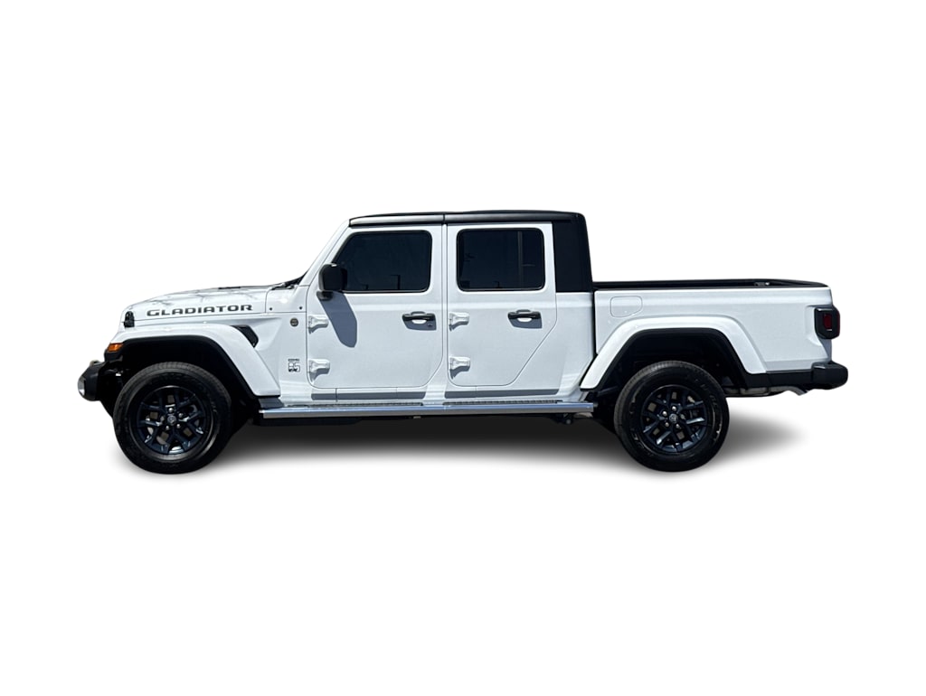 Thumbnail: 2026 Jeep Gladiator - 3