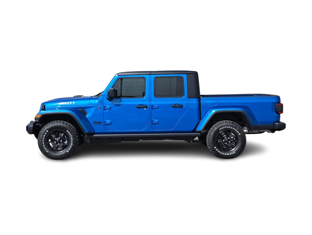 Thumbnail: 2026 Jeep Gladiator - 21