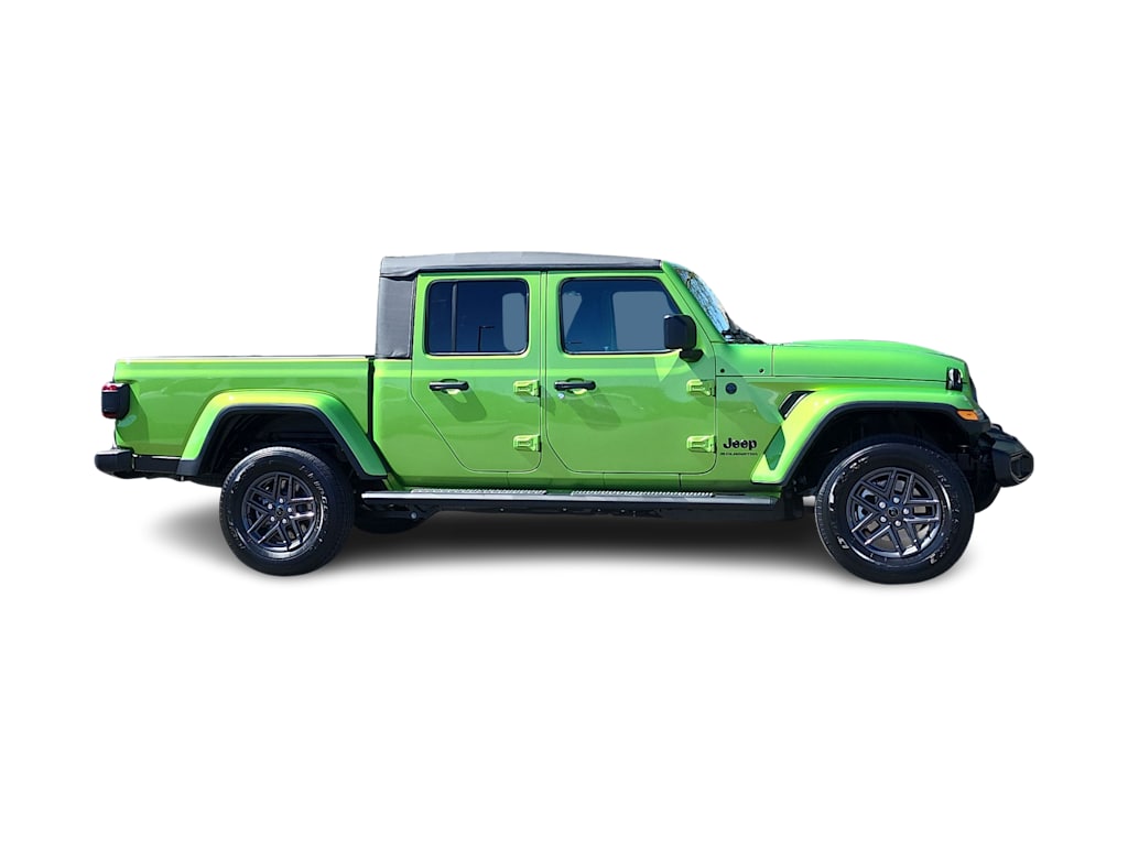Thumbnail: 2026 Jeep Gladiator - 19