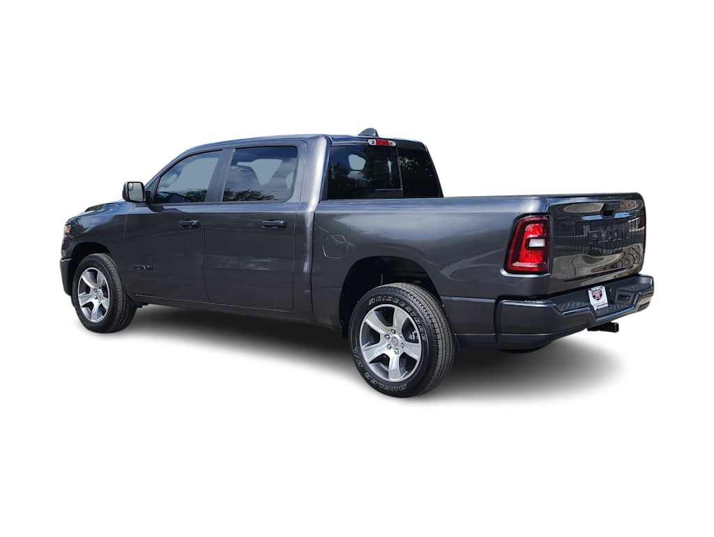 Thumbnail: 2026 RAM 1500 - 4