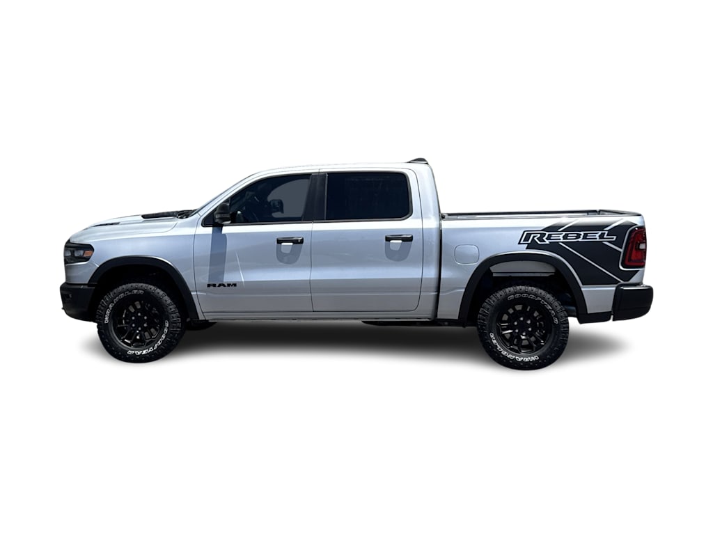 Thumbnail: 2026 RAM 1500 - 3