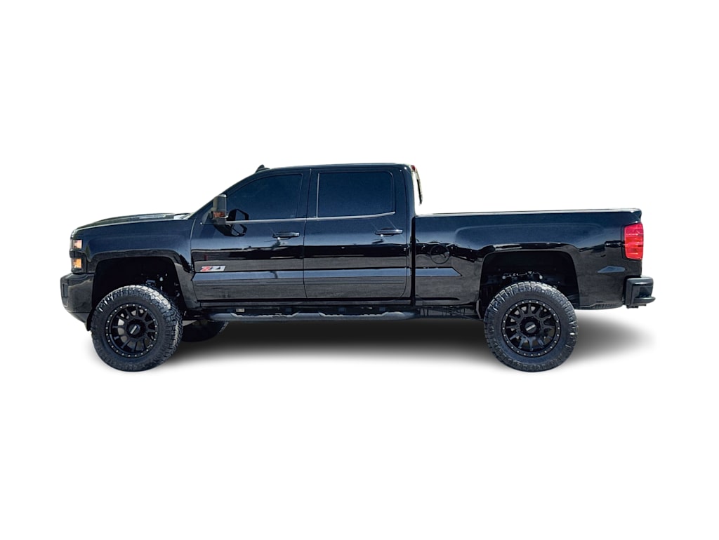 Thumbnail: 2019 Chevrolet Silverado 2500 - 3