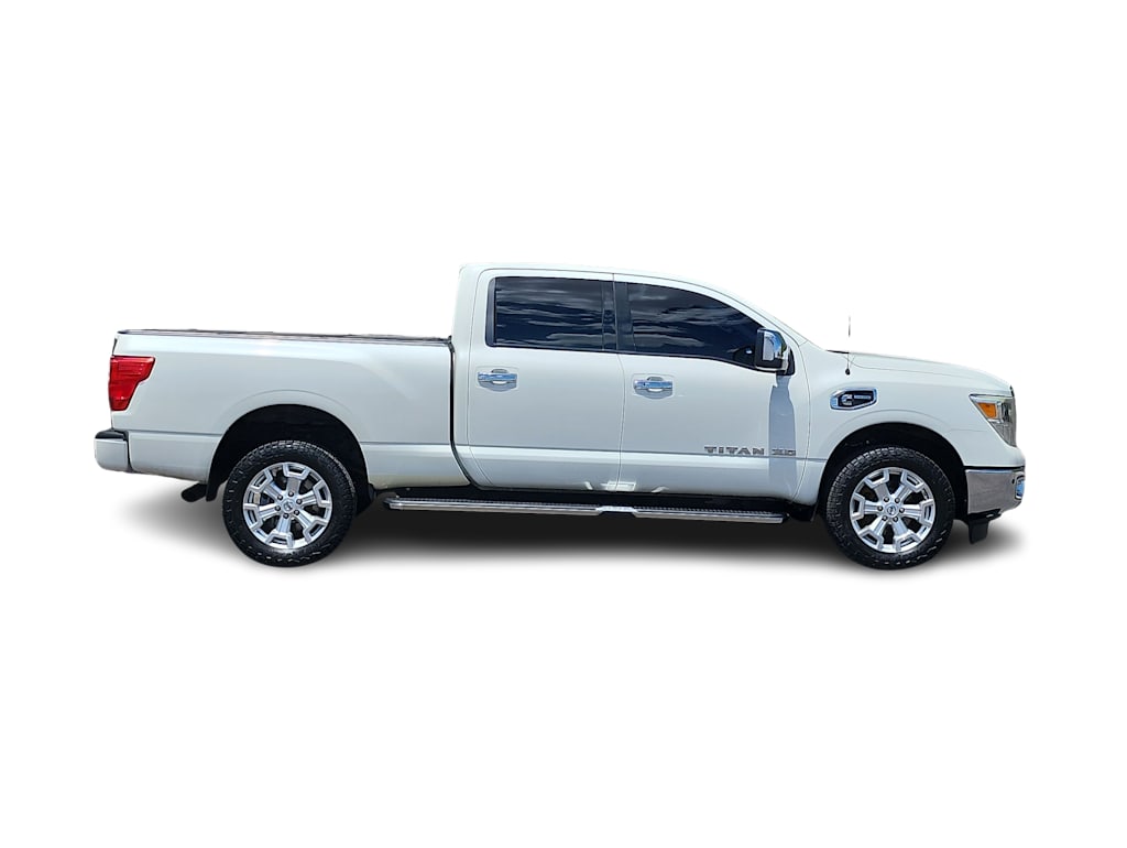 Thumbnail: 2017 Nissan Titan - 23