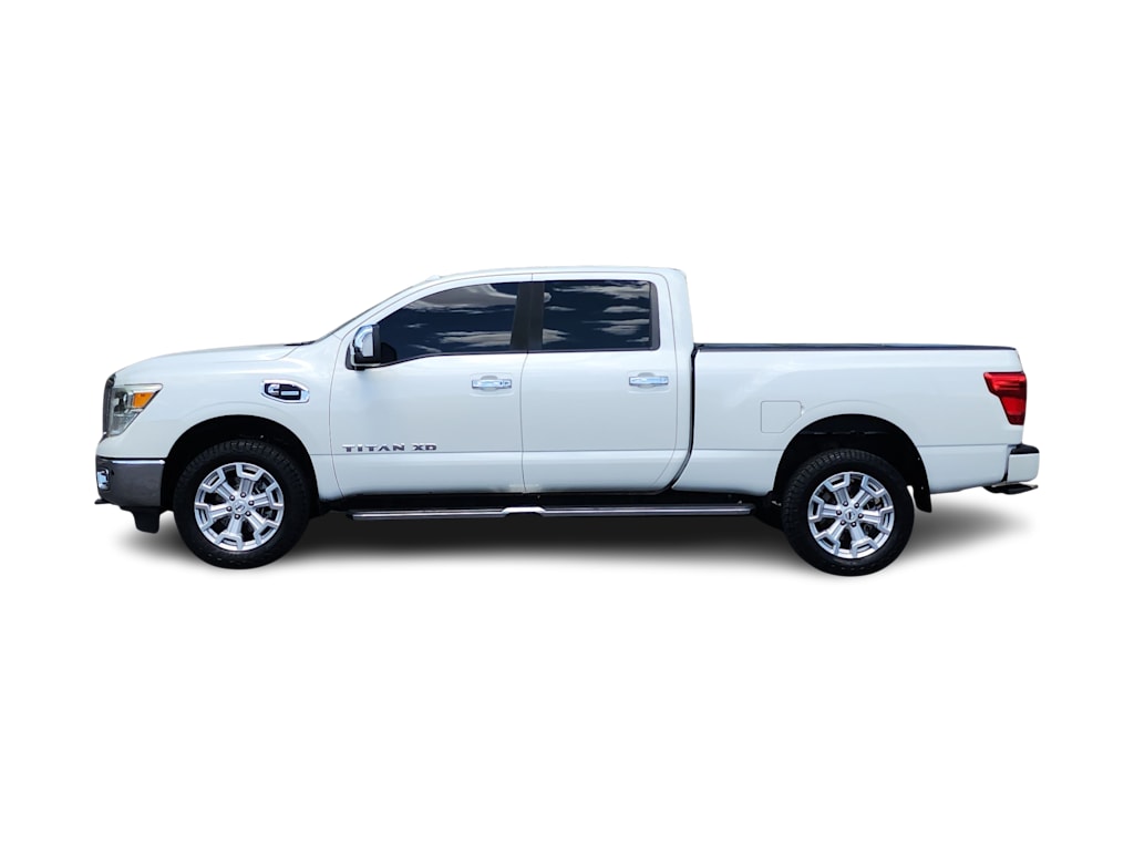 Thumbnail: 2017 Nissan Titan - 3