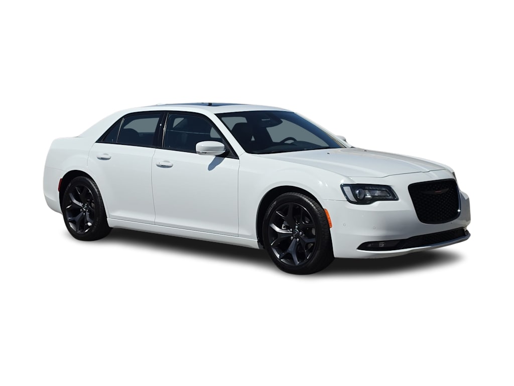 Thumbnail: 2023 Chrysler 300 - 18