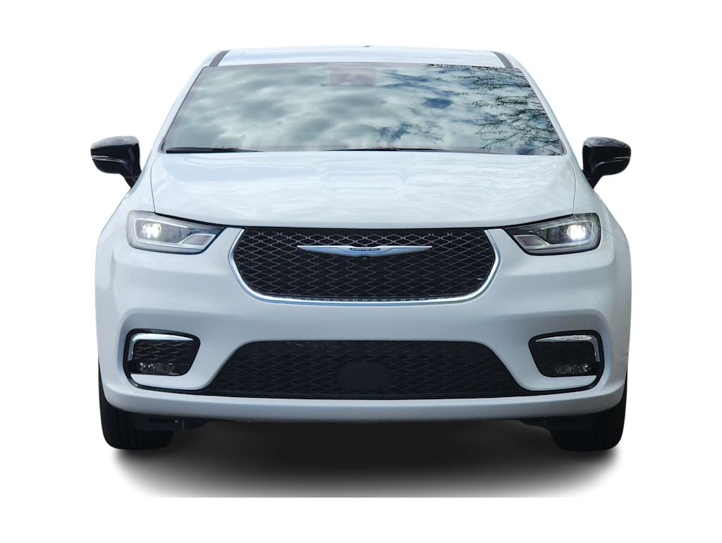 Thumbnail: 2026 Chrysler Pacifica - 6