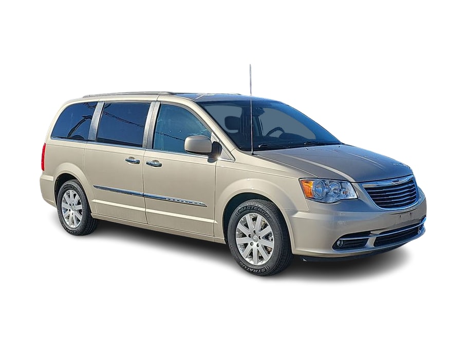 2016 Chrysler Town & Country Touring 17