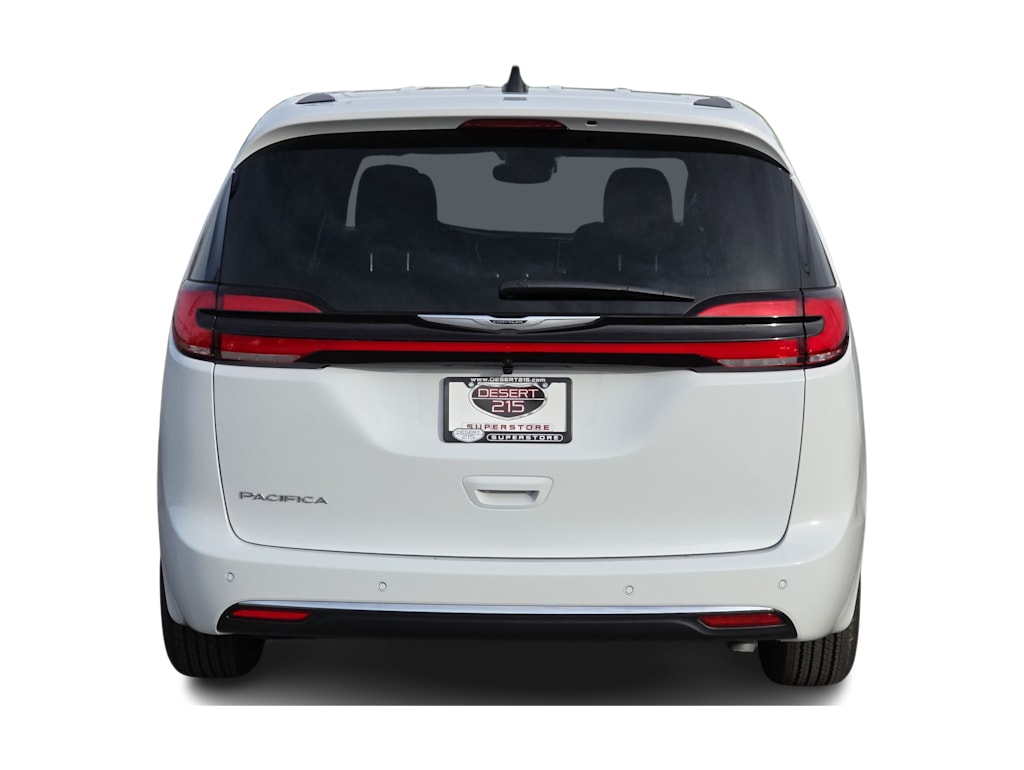 Thumbnail: 2026 Chrysler Pacifica - 5