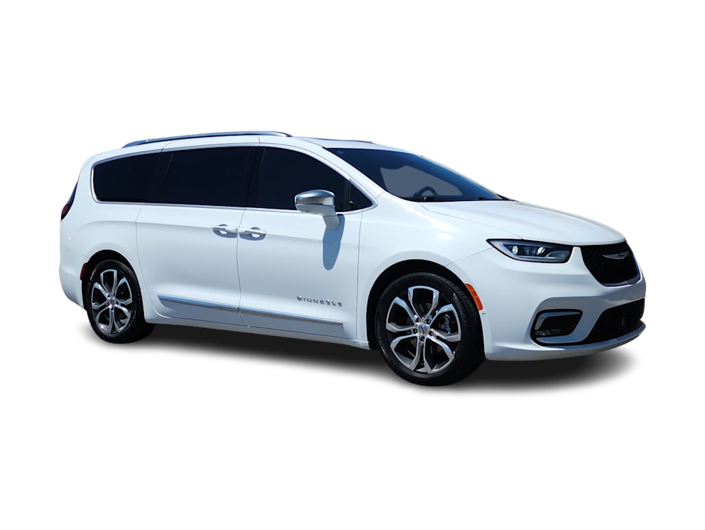Thumbnail: 2024 Chrysler Pacifica - 18