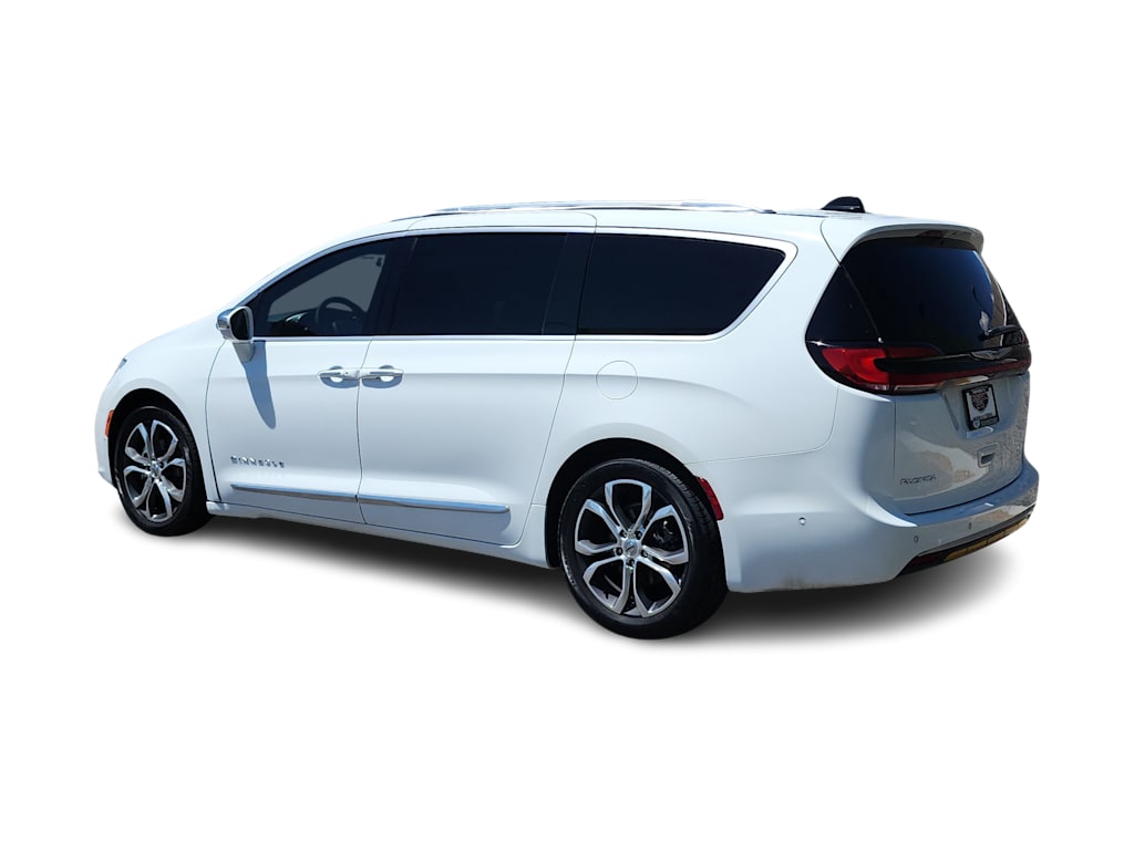 Thumbnail: 2024 Chrysler Pacifica - 4