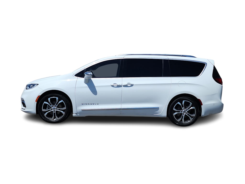 Thumbnail: 2024 Chrysler Pacifica - 19