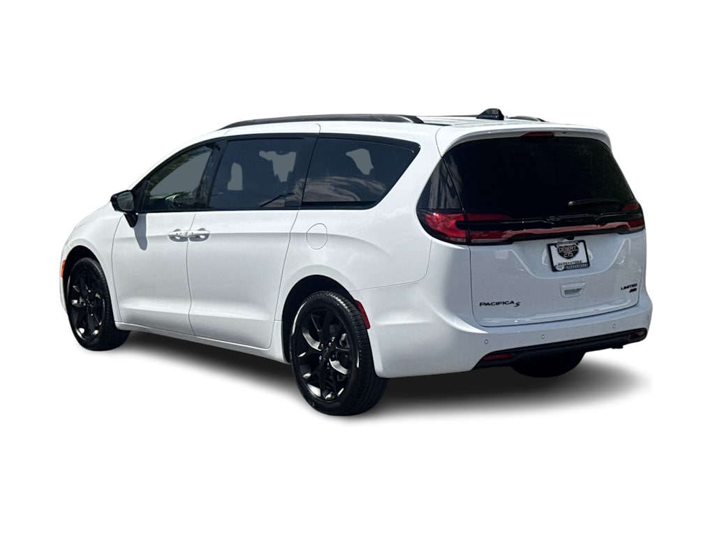 Thumbnail: 2027 Chrysler Pacifica - 4