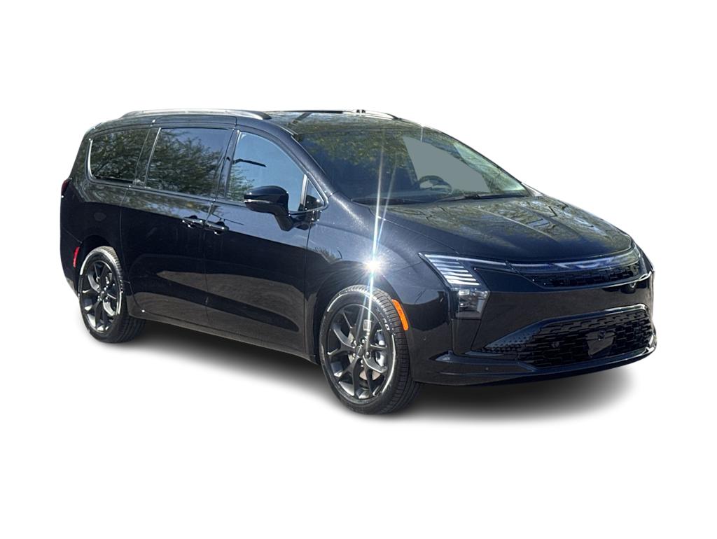 Thumbnail: 2027 Chrysler Pacifica - 17