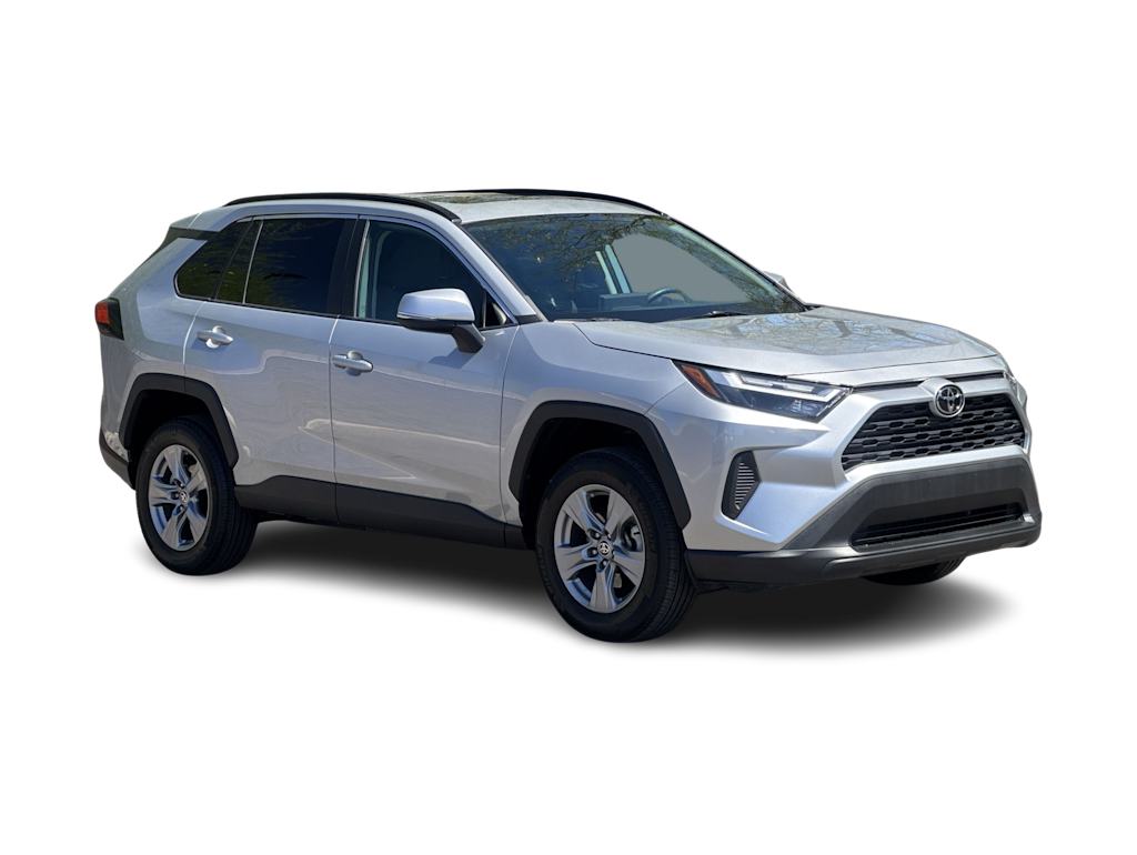 Thumbnail: 2022 Toyota RAV4 - 20