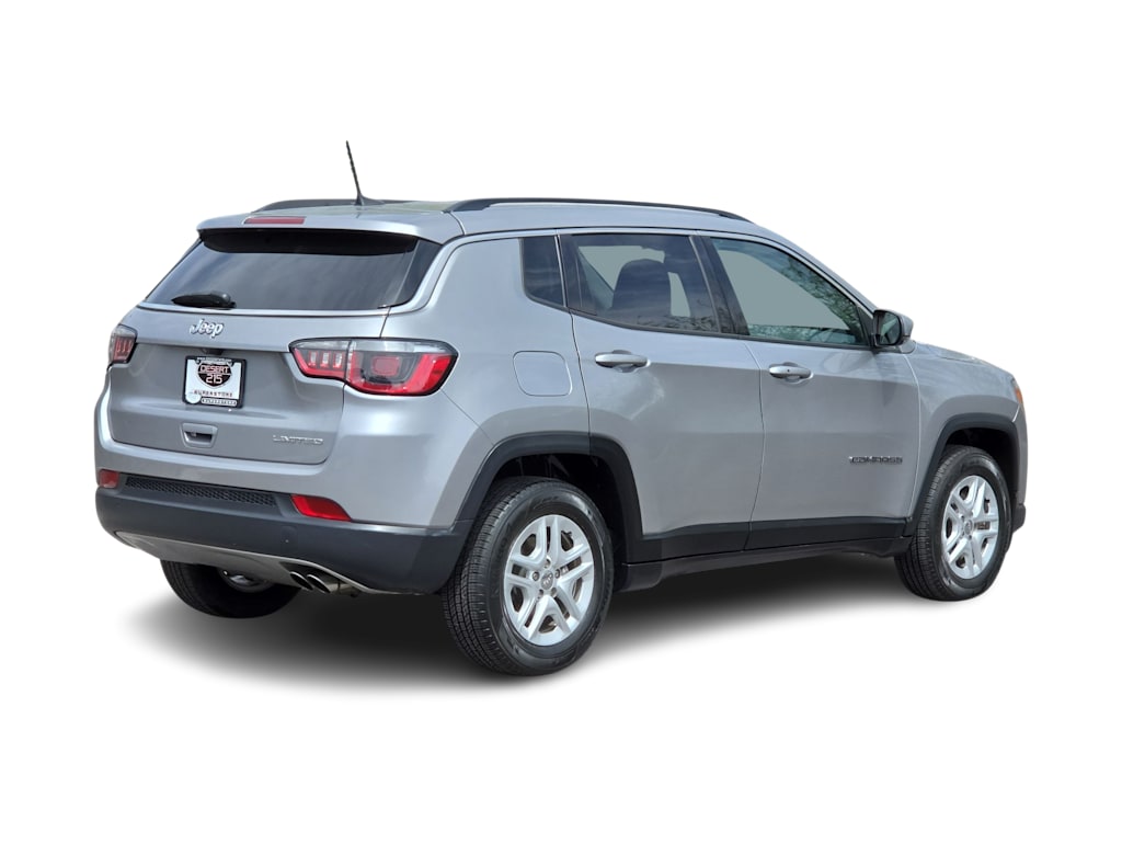 Thumbnail: 2019 Jeep Compass - 22