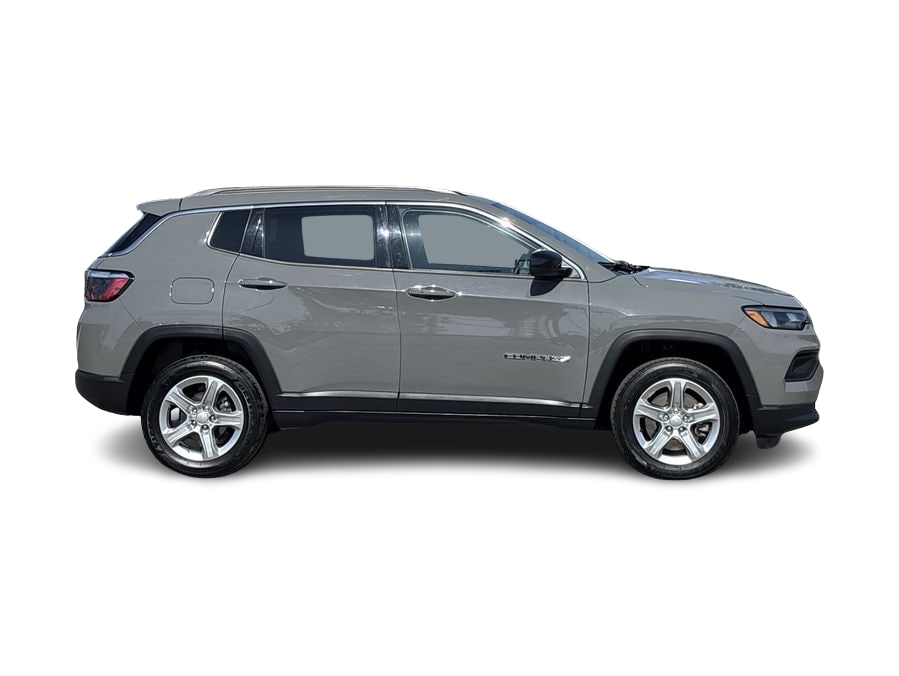 Thumbnail: 2024 Jeep Compass - 22