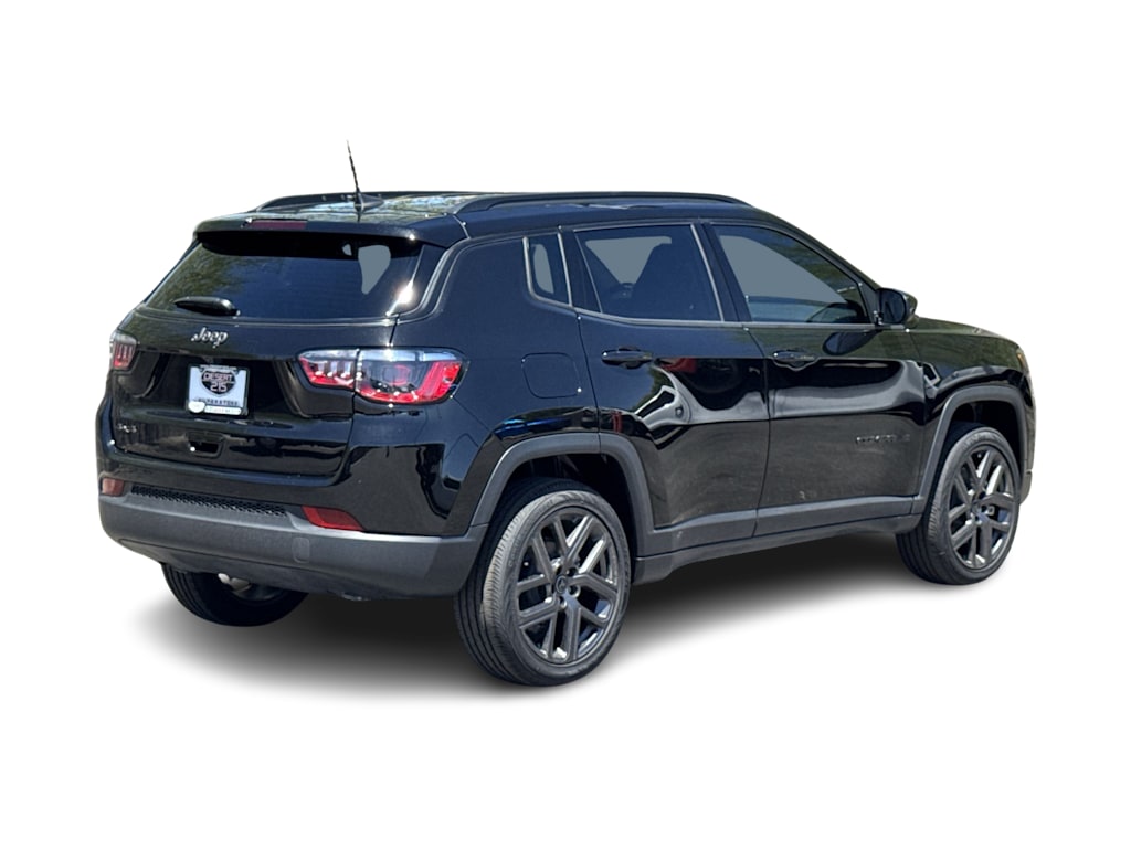 Thumbnail: 2026 Jeep Compass - 19