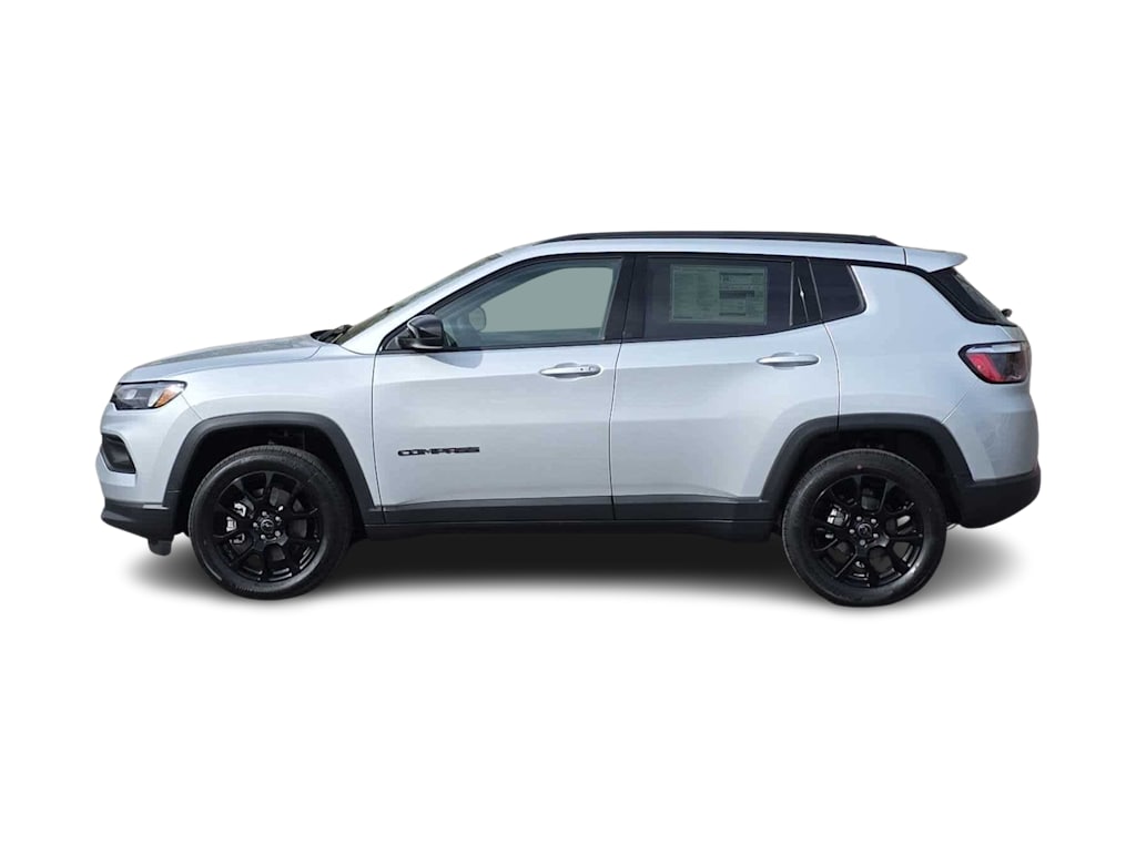Thumbnail: 2026 Jeep Compass - 3