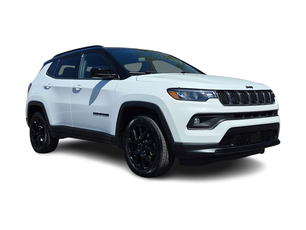 Thumbnail: 2023 Jeep Compass - 20