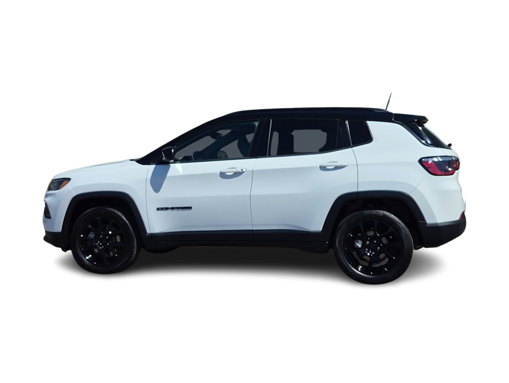 Thumbnail: 2023 Jeep Compass - 3