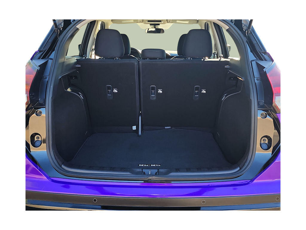Thumbnail: 2024 Nissan Kicks - 18