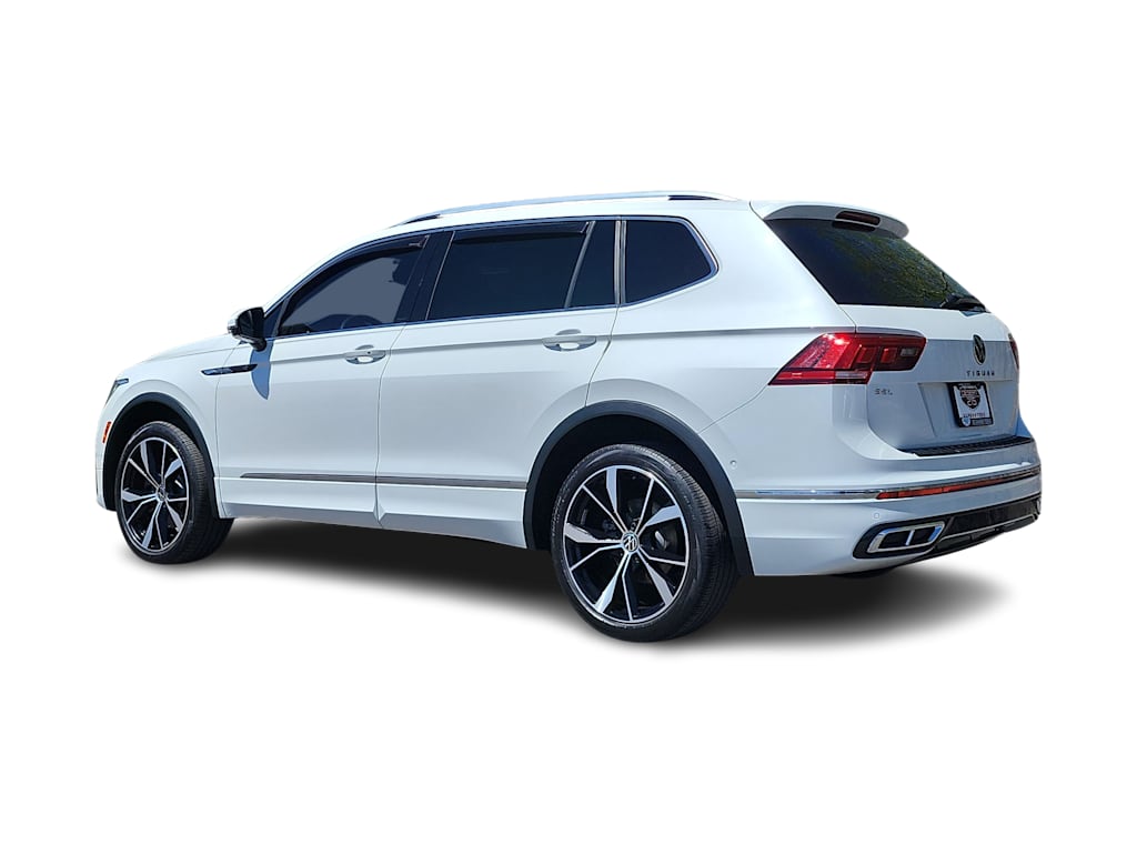 Thumbnail: 2022 Volkswagen Tiguan - 4