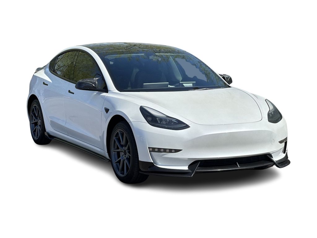 Thumbnail: 2023 Tesla Model 3 - 17