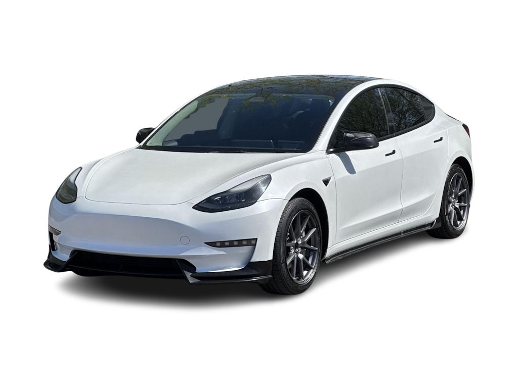 Thumbnail: 2023 Tesla Model 3 - 18