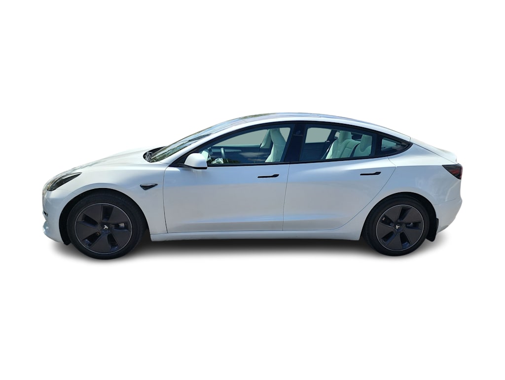Thumbnail: 2023 Tesla Model 3 - 18