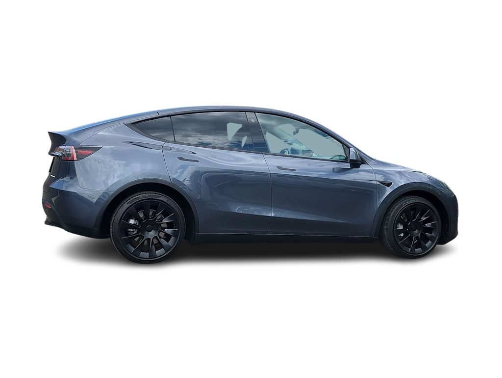 Thumbnail: 2023 Tesla Model Y - 17