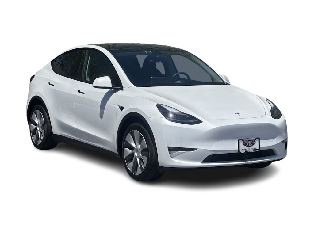 Thumbnail: 2023 Tesla Model Y - 16