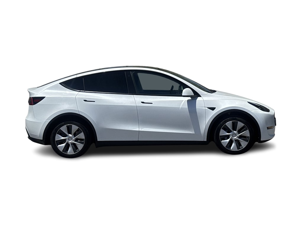 Thumbnail: 2023 Tesla Model Y - 19