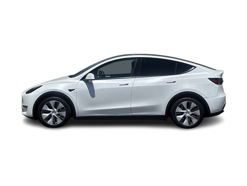Thumbnail: 2023 Tesla Model Y - 3