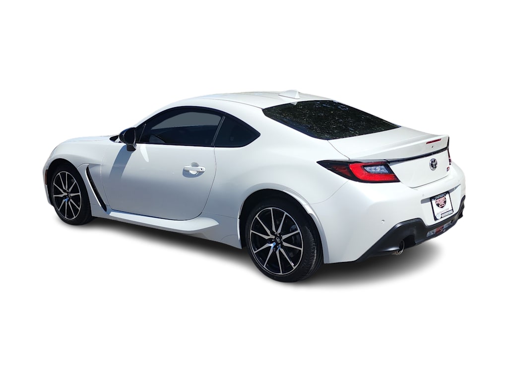 Thumbnail: 2025 Toyota GR86 - 4