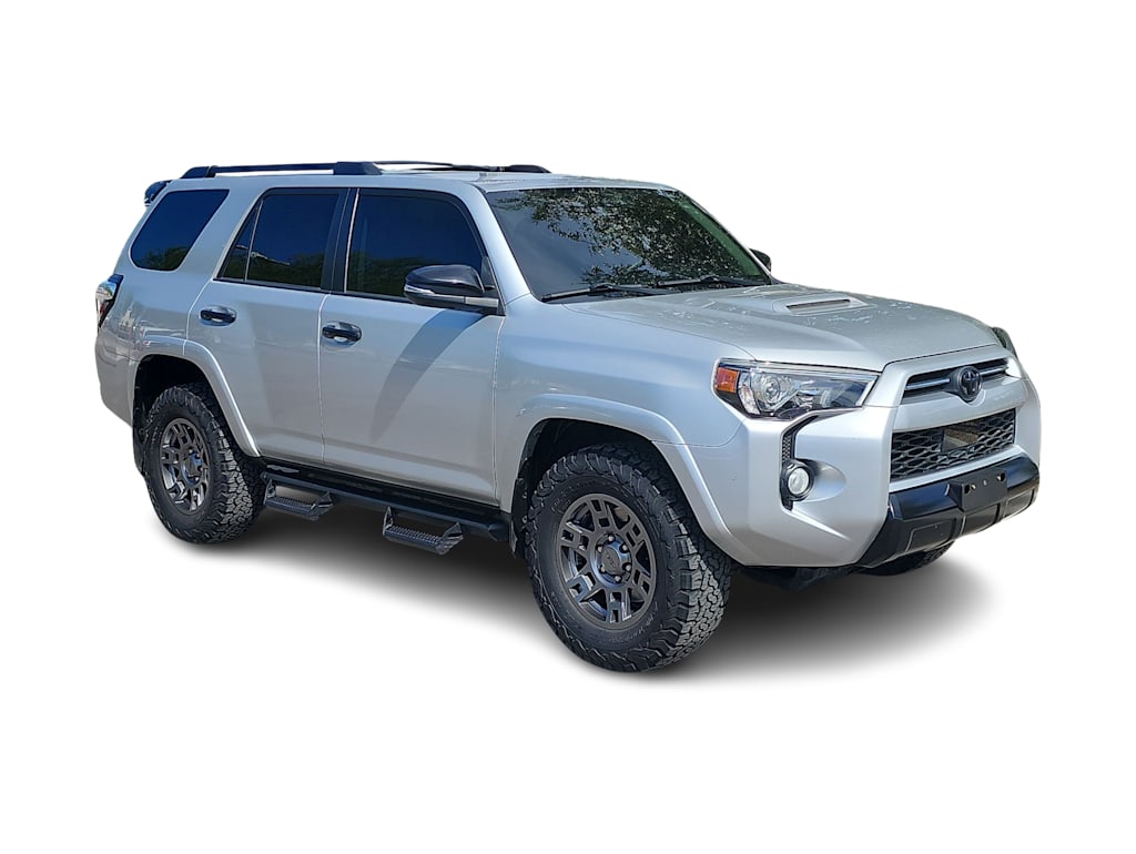 Thumbnail: 2020 Toyota 4Runner - 18