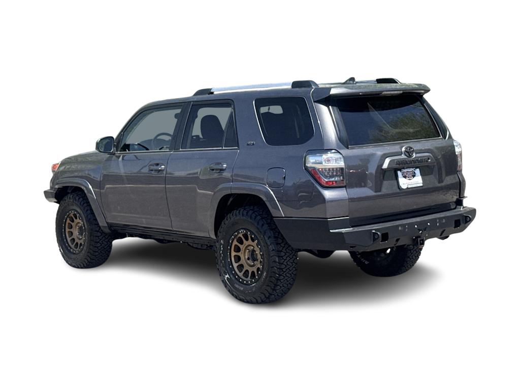 Thumbnail: 2020 Toyota 4Runner - 4