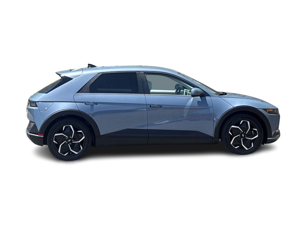 Thumbnail: 2023 Hyundai Ioniq 5 - 21